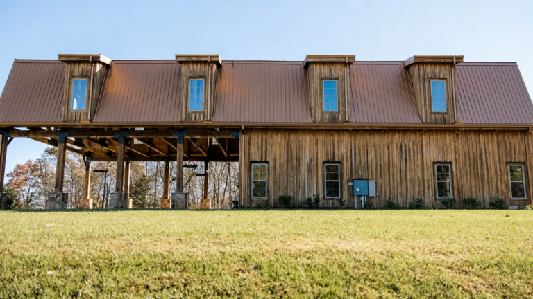 09-barn-side-exterior-enhanced-3840